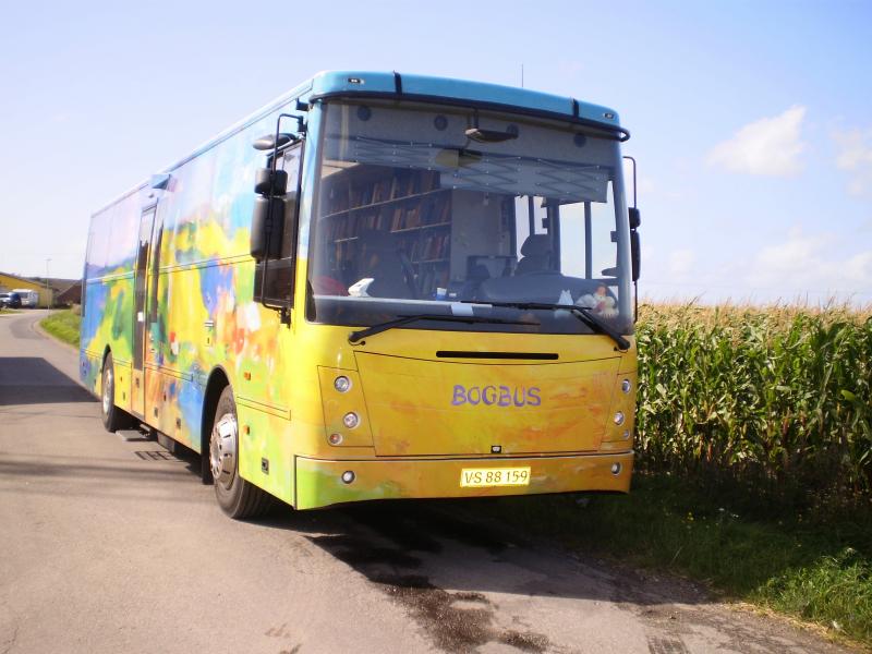 Billede af bogbussen